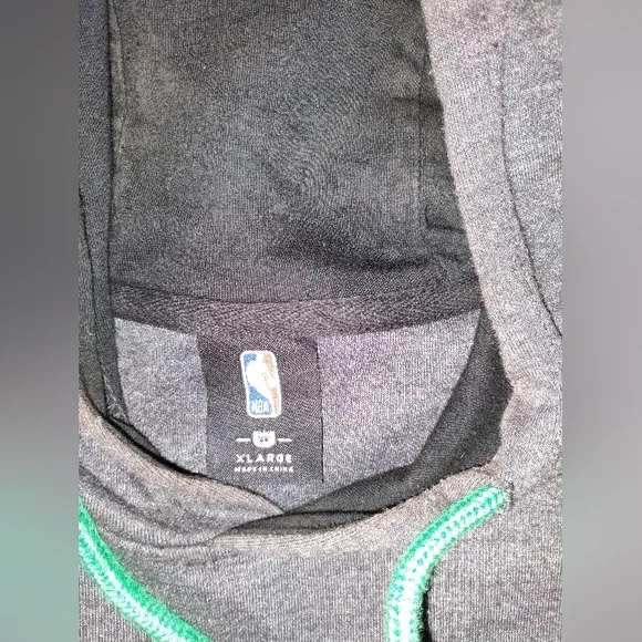 Boston Celtics Hoodie - Picture 3 of 11